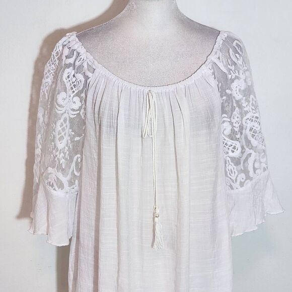 Unique Spectrum White Sheer Blouse with Lace Sleeves NWT Size 1X White Top - Picture 3 of 10
